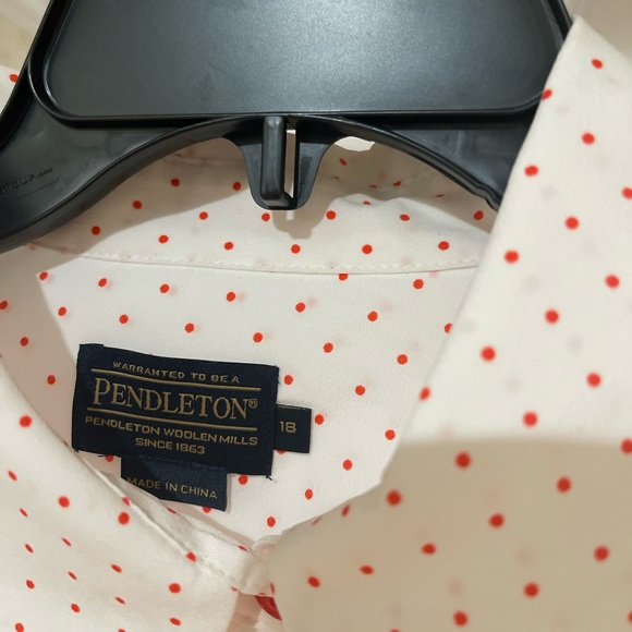 NWT Pendleton blouse. White/red polka dot. Size 18. Front pockets. Machine wash. - Picture 3 of 5